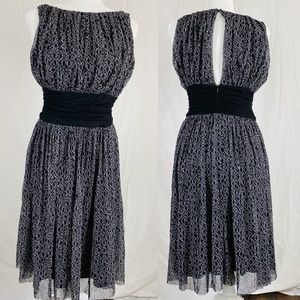 London Times dress Sleeveless Chain Pattern